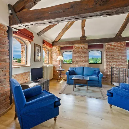 Heritage In With Garden